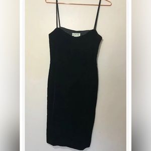 Vintage Black 90’s  Sz 6 Velvet Cocktail Dress Maroon Union Made USA Y2K